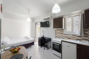 Pagrati Cozy Retreat